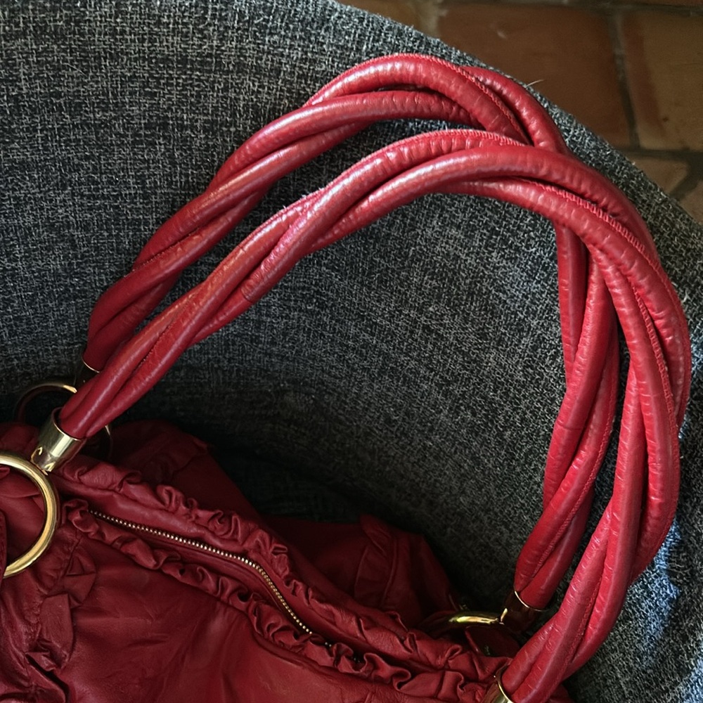 DOLCE & GABANNA 😍 Vintage Red Ruffle handbag♥️♥️♥️ EUC!! COA included STEAL!! - Picture 7 of 16